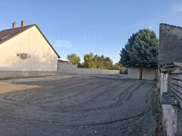 Eladó telek, Győrújfalun 64.9 M Ft / költözzbe.hu