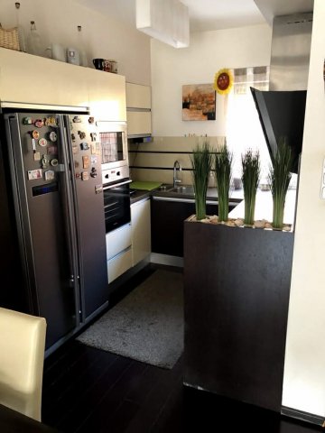 Eladó téglalakás, Fóton 140 M Ft, 3 szobás