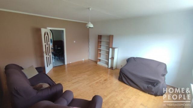 Eladó téglalakás, Szegeden 61 M Ft, 2+2 szobás