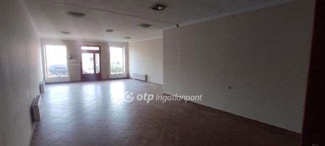 Eladó üzlethelyiség, Pásztón 88 M Ft / költözzbe.hu