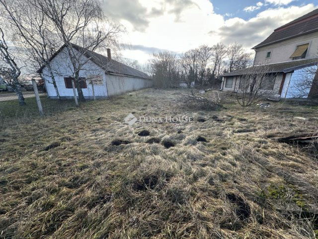 Eladó telek, Kartalon 22 M Ft / költözzbe.hu