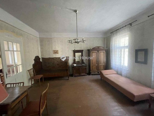 Eladó családi ház, Lakitelken 47.5 M Ft, 4 szobás