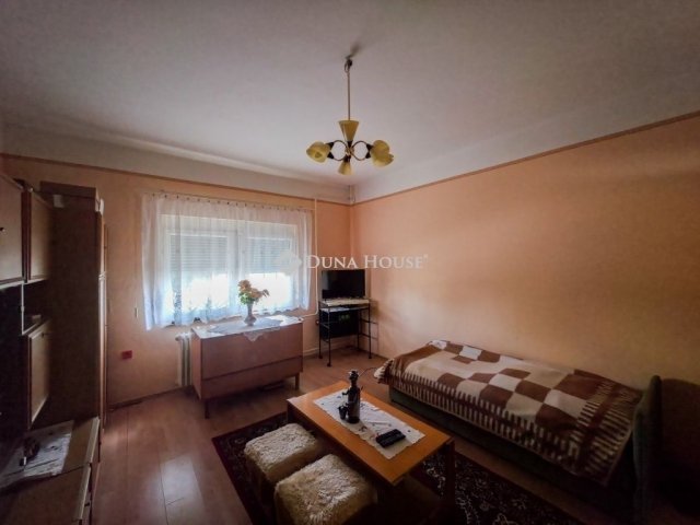 Eladó családi ház, Érden 115 M Ft, 7 szobás