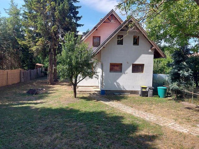 Eladó családi ház, Gödön 89.9 M Ft, 4 szobás