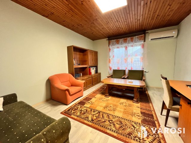 Eladó családi ház, Debrecenben 47.5 M Ft, 2 szobás