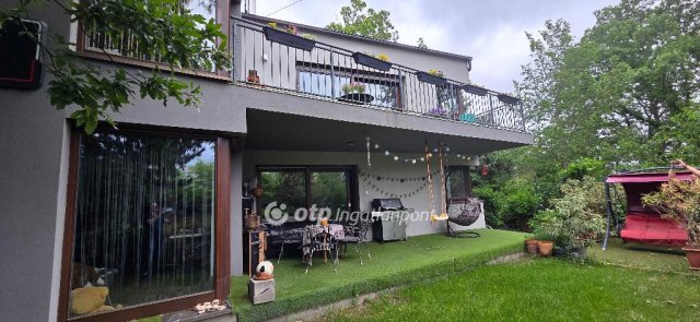 Eladó családi ház, Diósdon 229.8 M Ft, 4 szobás