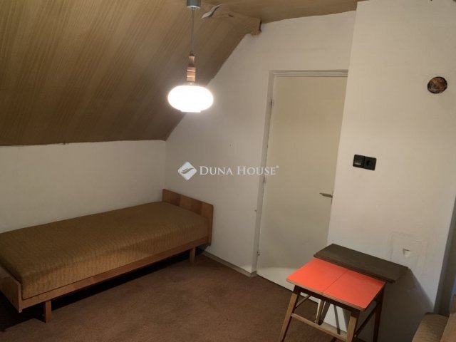 Eladó nyaraló, Szolnokon 49.9 M Ft, 3 szobás