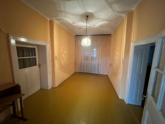 Eladó családi ház, Szarvason 32 M Ft, 3 szobás