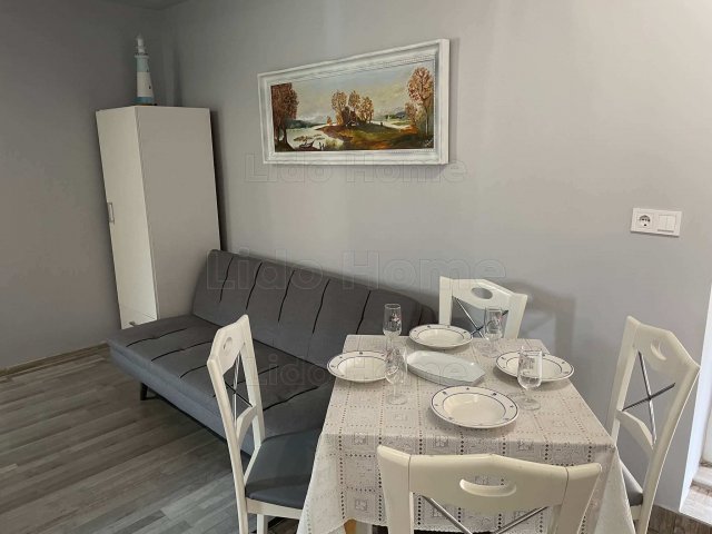 Eladó téglalakás, Balatonlelleén 29.99 M Ft, 1 szobás