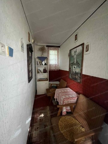 Eladó nyaraló, Tatabányán 25 M Ft, 1 szobás