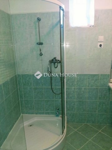 Eladó családi ház, Pilisen 79.99 M Ft, 3 szobás
