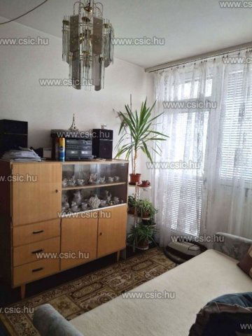 Eladó panellakás, Budapesten, XV. kerületben 75 M Ft, 2+1 szobás