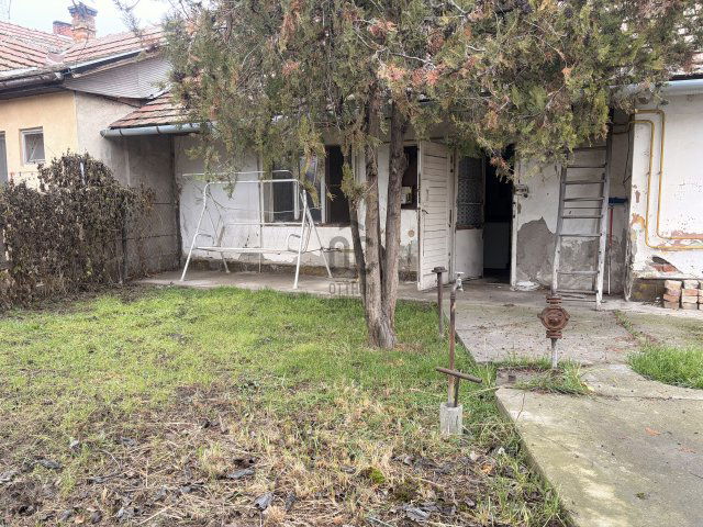 Eladó családi ház, Dömsödön 13.9 M Ft, 2 szobás