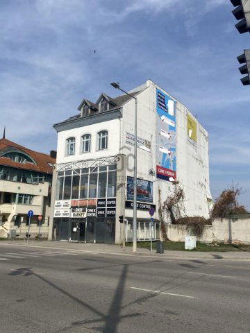 Eladó ipari ingatlan, Szolnokon 315 M Ft / költözzbe.hu