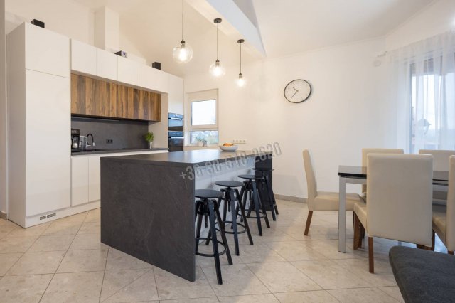Eladó családi ház, Rétságon, Mező utcában 129.9 M Ft