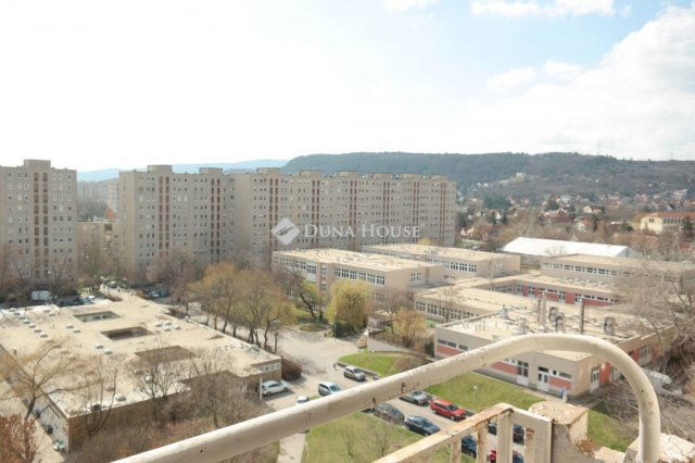 Eladó panellakás, Budapesten, III. kerületben 57.9 M Ft, 3 szobás