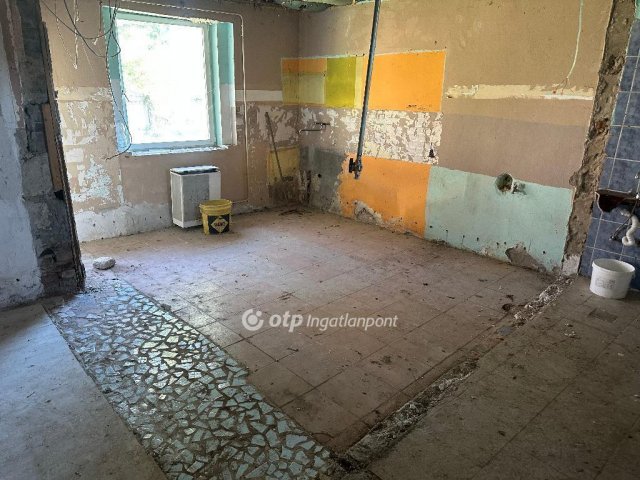 Eladó családi ház, Egerbaktán 12.5 M Ft, 2 szobás