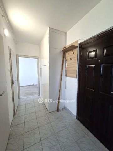 Kiadó panellakás, albérlet, Százhalombattán 230 E Ft / hó