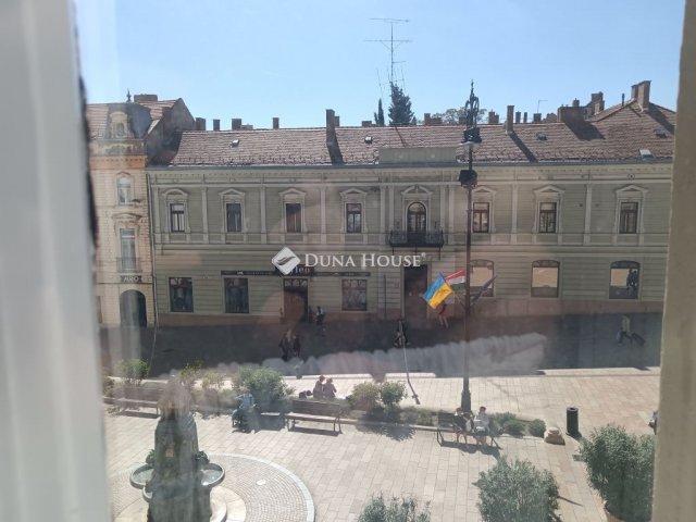 Kiadó téglalakás, albérlet, Pécsett 220 E Ft / hó, 2 szobás