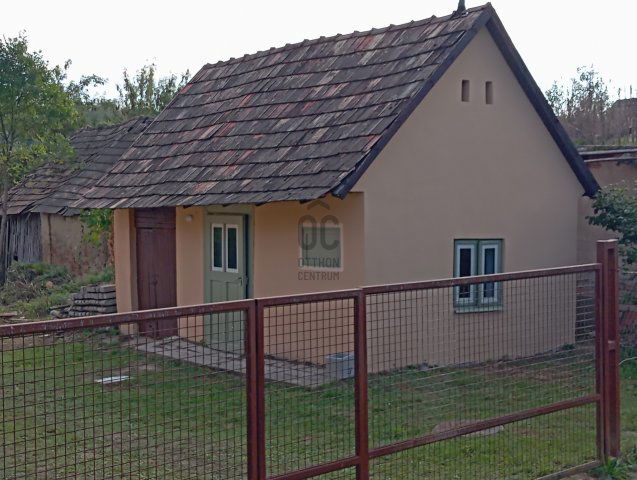Eladó családi ház, Fiadon 24 M Ft, 3 szobás