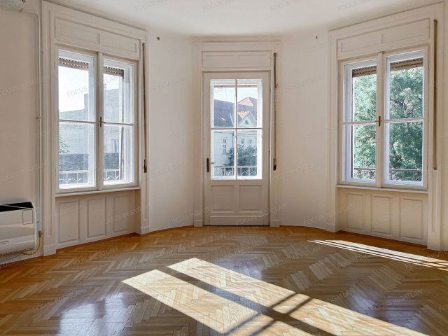 Kiadó téglalakás, albérlet, Kecskeméten 250 E Ft / hó