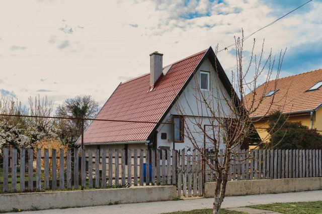 Eladó családi ház, Szolnokon 31.8 M Ft, 3 szobás