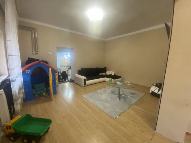 Eladó családi ház, Nyíribronyon 23 M Ft, 2 szobás