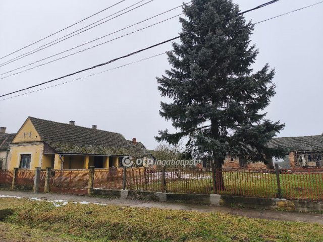 Eladó családi ház, Bélaváron 15 M Ft, 2 szobás