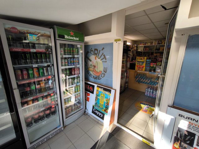 Eladó üzlethelyiség, Nyíregyházán 5.5 M Ft