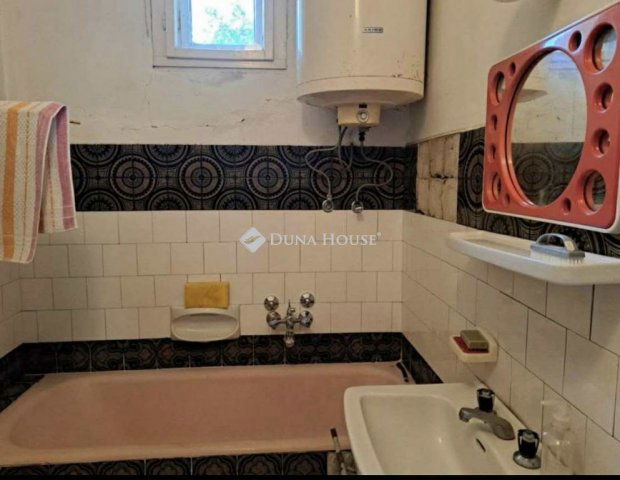 Eladó családi ház, Nagyhalászban, Bem József utcában 25 M Ft