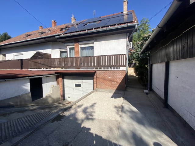 Eladó ikerház, Budapesten, XVI. kerületben 132.5 M Ft, 4 szobás