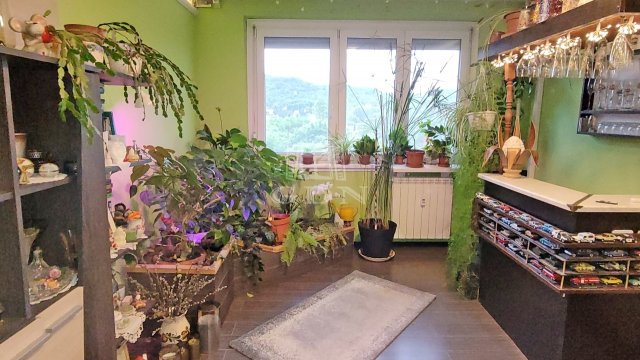 Eladó panellakás, Budapesten, III. kerületben 64.9 M Ft