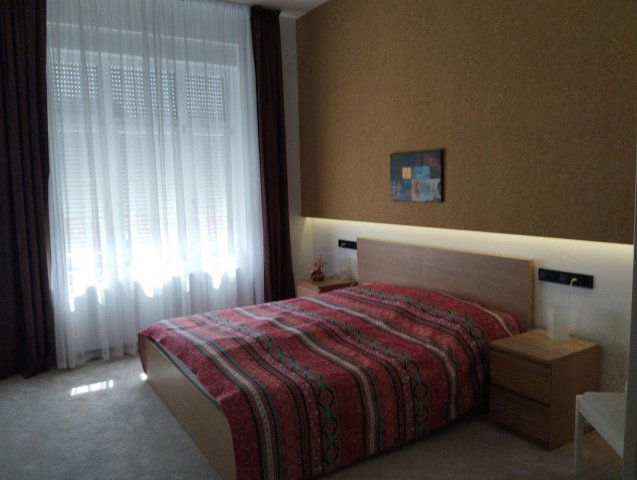 Eladó téglalakás, Budapesten, III. kerületben 127.9 M Ft