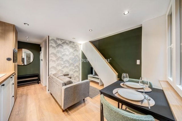 Eladó téglalakás, Budapesten, VI. kerületben 58.9 M Ft, 2 szobás