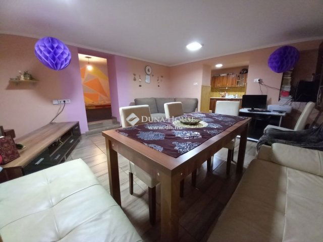 Eladó családi ház, Tiszaalpáron 22.9 M Ft, 3 szobás