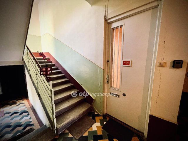 Eladó téglalakás, Budapesten, II. kerületben 64 M Ft, 1 szobás