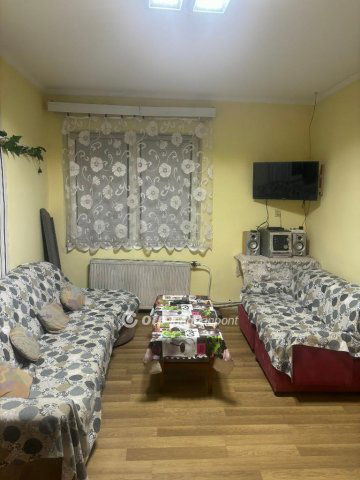 Eladó családi ház, Újkígyóson 24.85 M Ft, 4 szobás