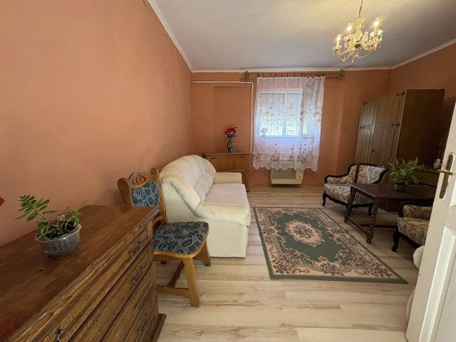 Eladó családi ház, Debrecenben 26.9 M Ft, 1 szobás