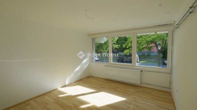 Eladó téglalakás, Zalaegerszegen, Jókai Mór utcában 43.7 M Ft