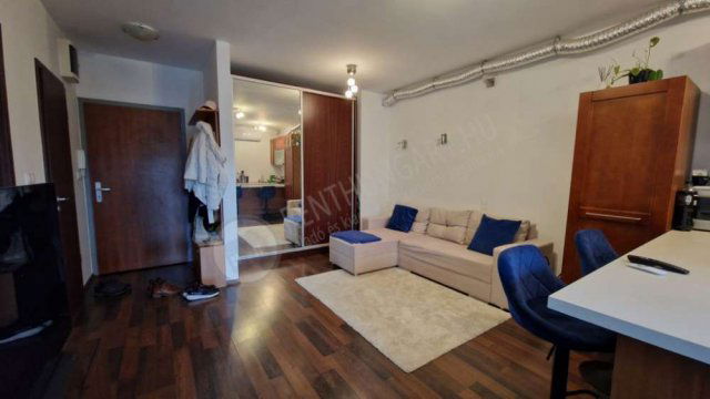 Kiadó téglalakás, albérlet, XIII. kerületben, Frangepán utcában