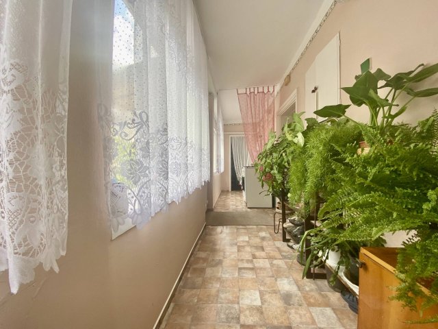 Eladó családi ház, Gyulán 29.9 M Ft, 3 szobás