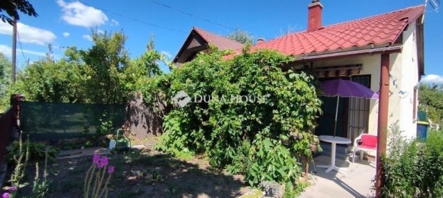 Eladó családi ház, Tóalmáson 18.5 M Ft, 2 szobás