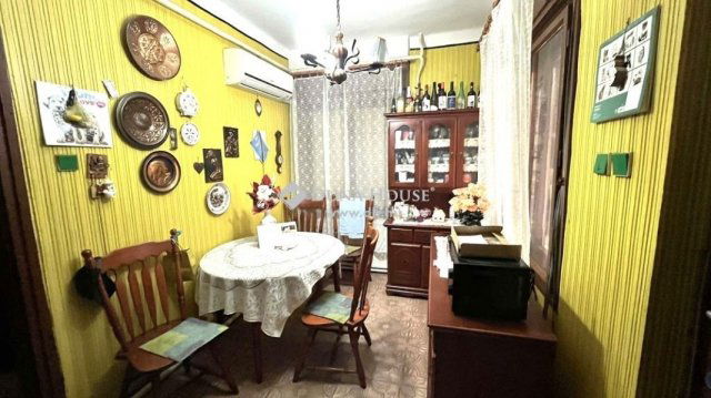 Eladó családi ház, Répcelakon 45.5 M Ft, 5 szobás