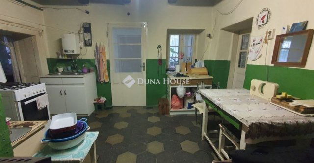 Eladó családi ház, Vasszécsenyen 15 M Ft, 2 szobás