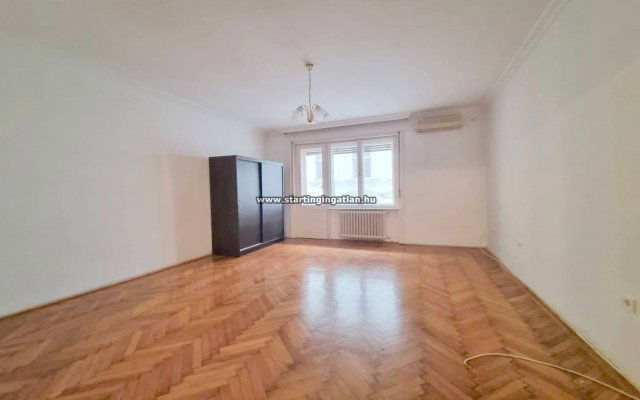 Eladó téglalakás, Budapesten, VII. kerületben, Dob utcában