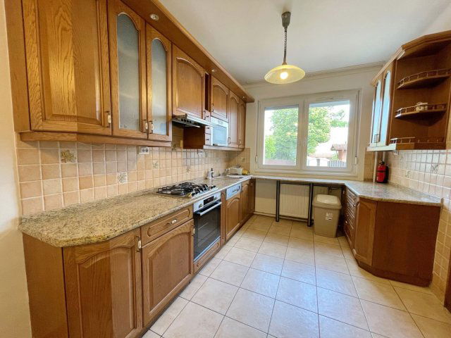 Kiadó sorház, albérlet, Debrecenben 400 E Ft / hó, 5 szobás