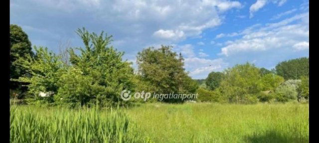 Eladó telek, Kesztölcön 20 M Ft / költözzbe.hu