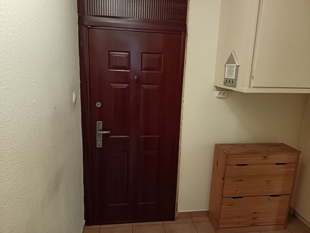 Eladó téglalakás, Nyíregyházán 33.5 M Ft, 1 szobás