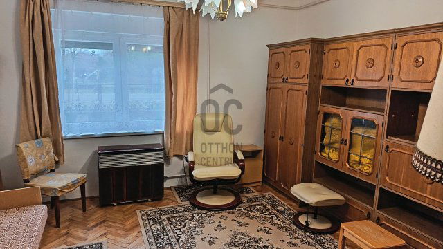 Eladó családi ház, Balatonlelleén 94.9 M Ft, 6 szobás