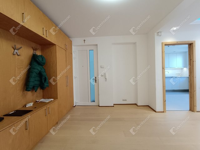 Eladó téglalakás, Sopronban 95.9 M Ft, 3 szobás